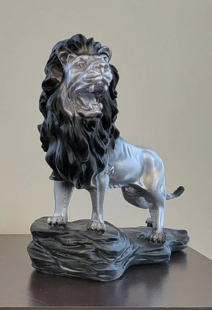 Lion Statues for Tabletop Decor