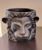 Lion Head Vase Decor