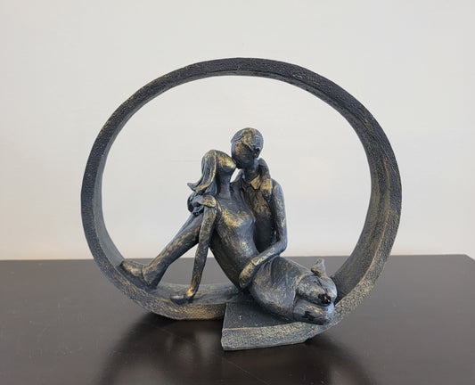 Circled Valentine Sculpture Decor