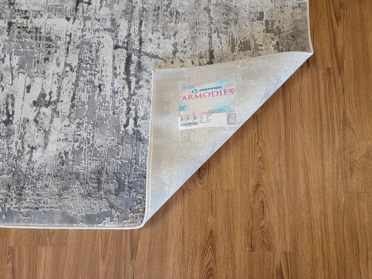 Armodies Abstract Area Rug. Silver, Ash Gray, and Dim Gray