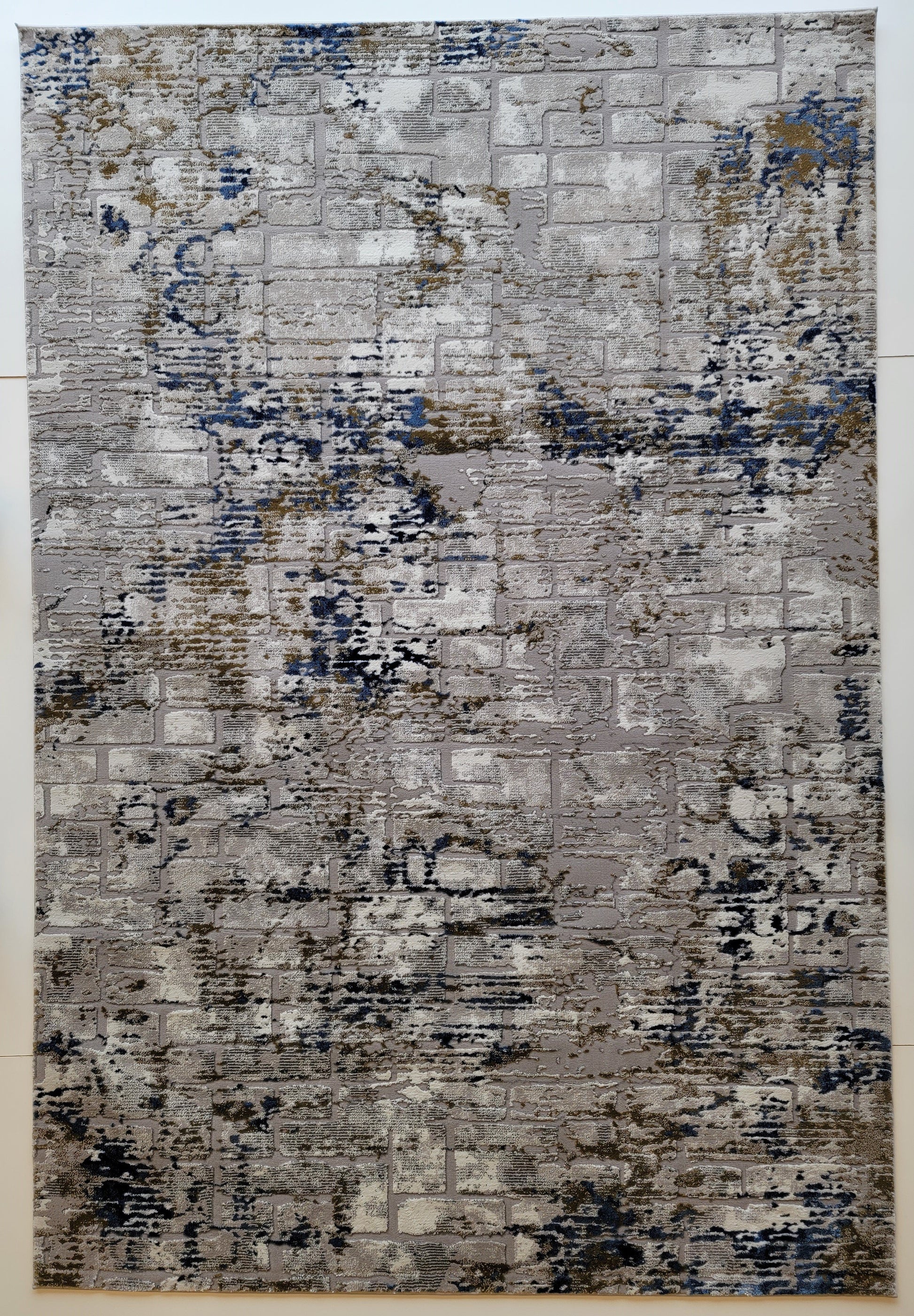 Armodies Geomatric Area Rug. Grey, Silver and Cobalt Blue.