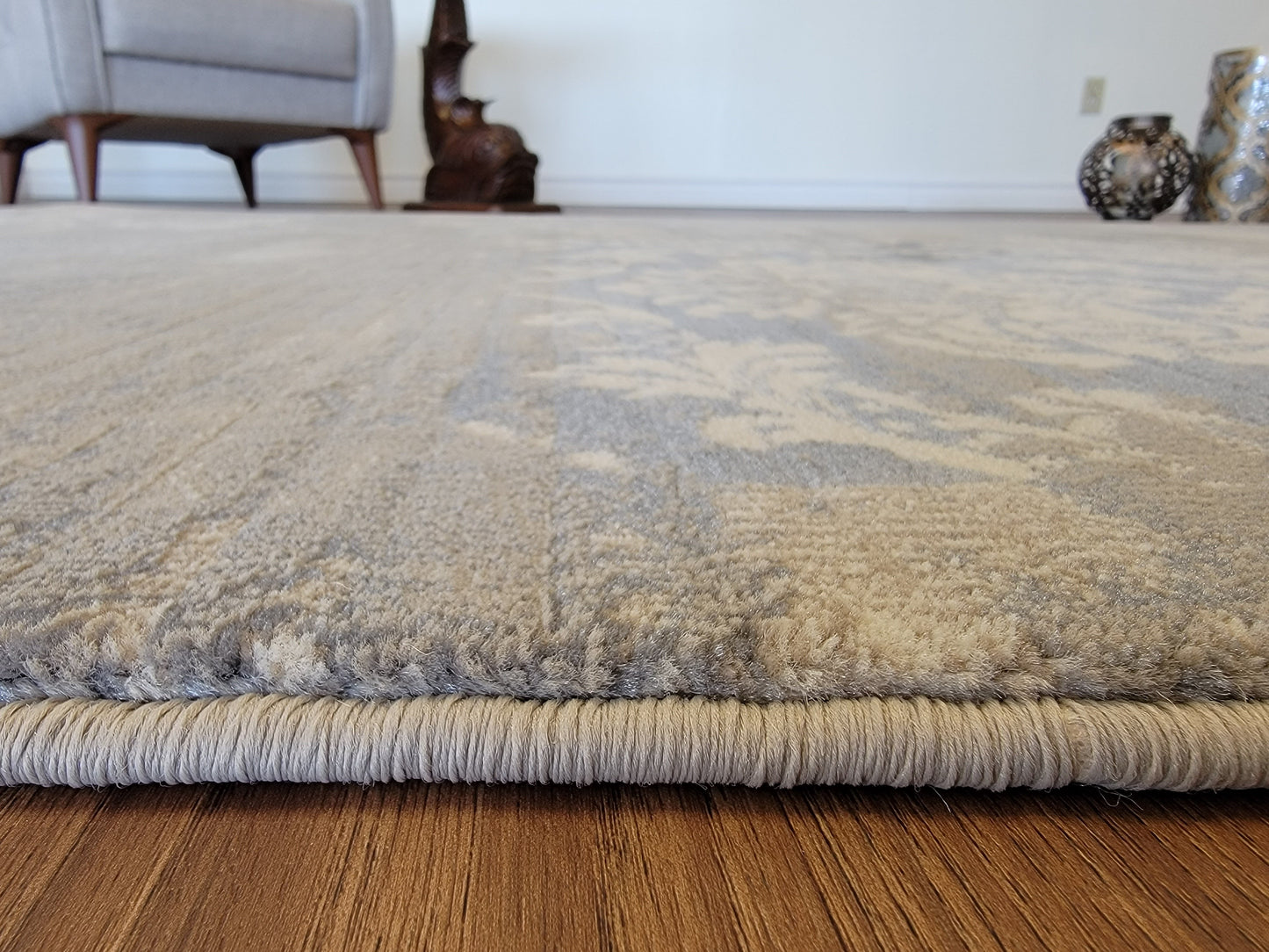 Baguette Modern Traditional Area Rug. White, Light Blue, and Gray