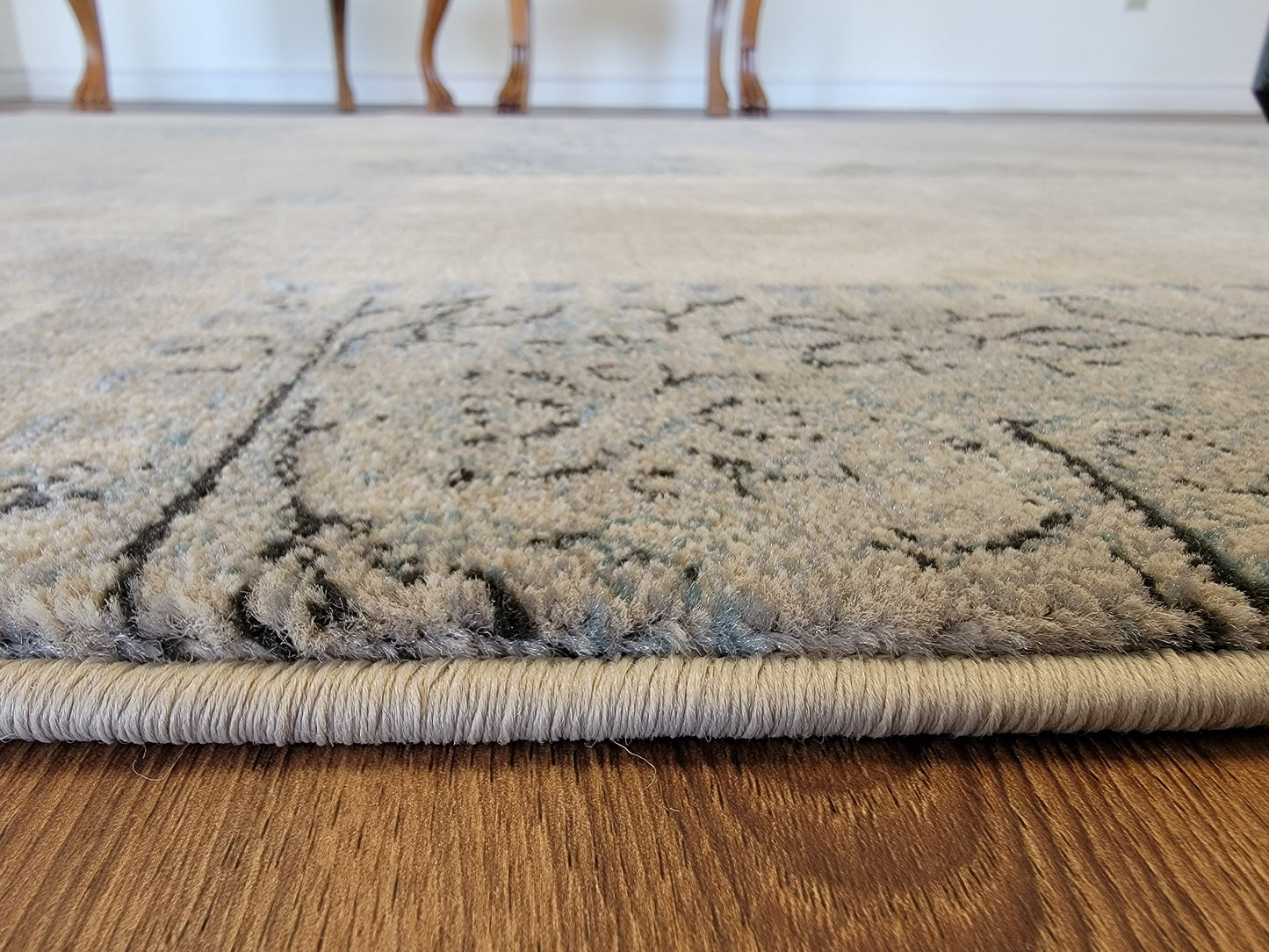 Baguette Modern Traditional Area Rug. Gray and Light Blue