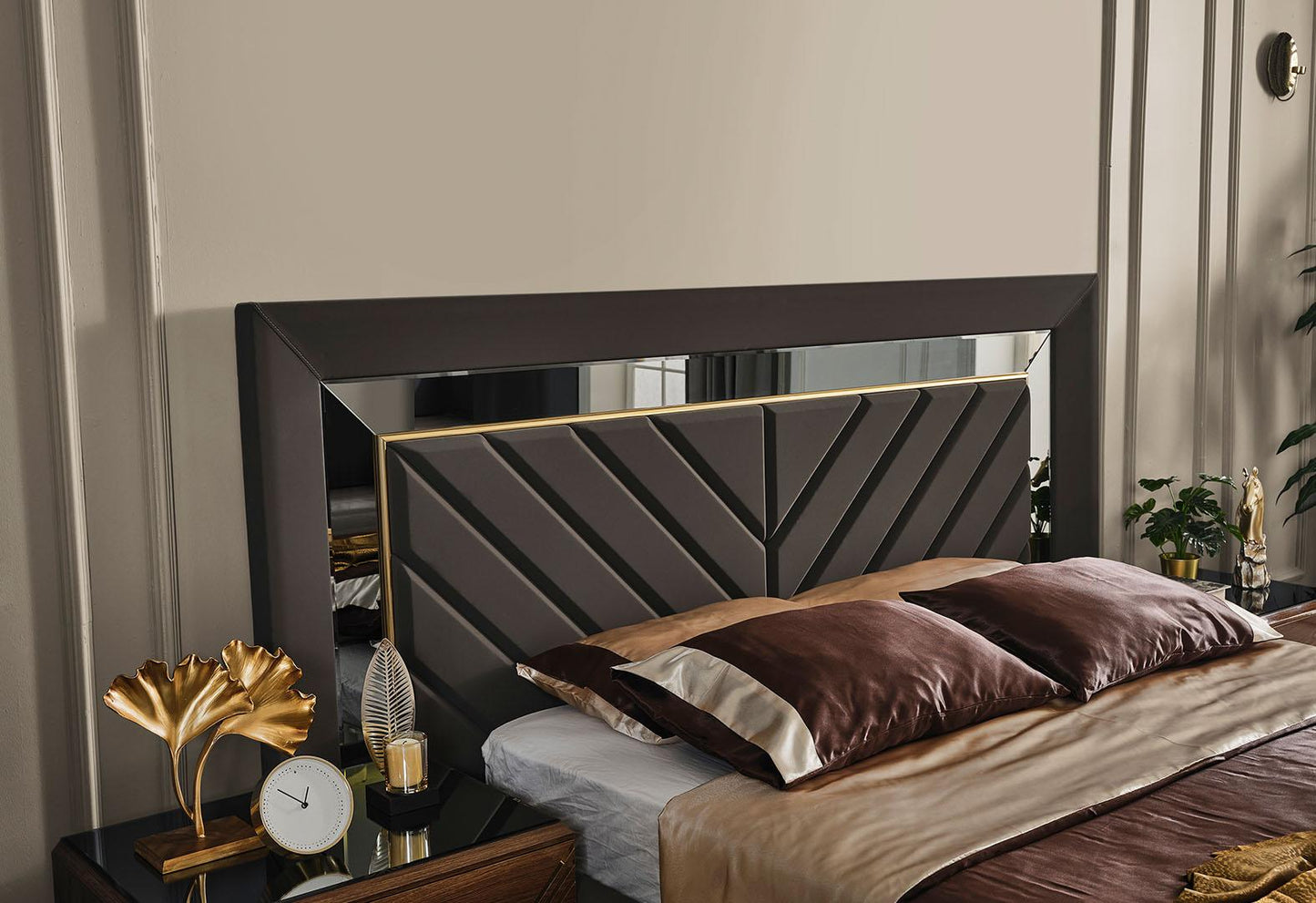 DELUX Bedroom Set(Pick-up Only)