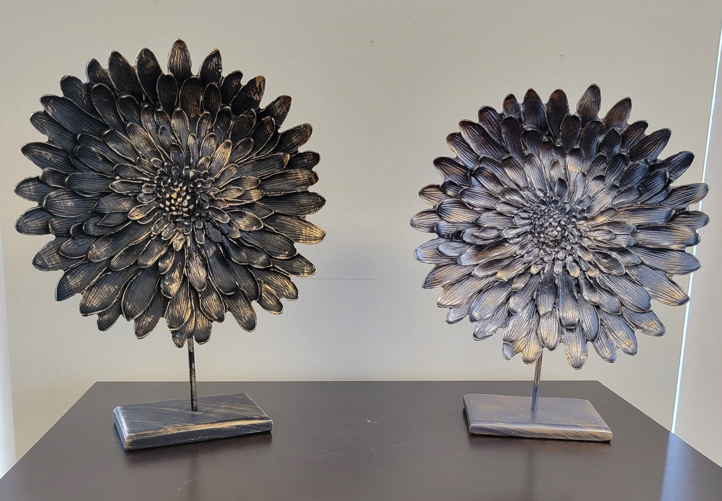 Flower Tabletop Sculpture Decor